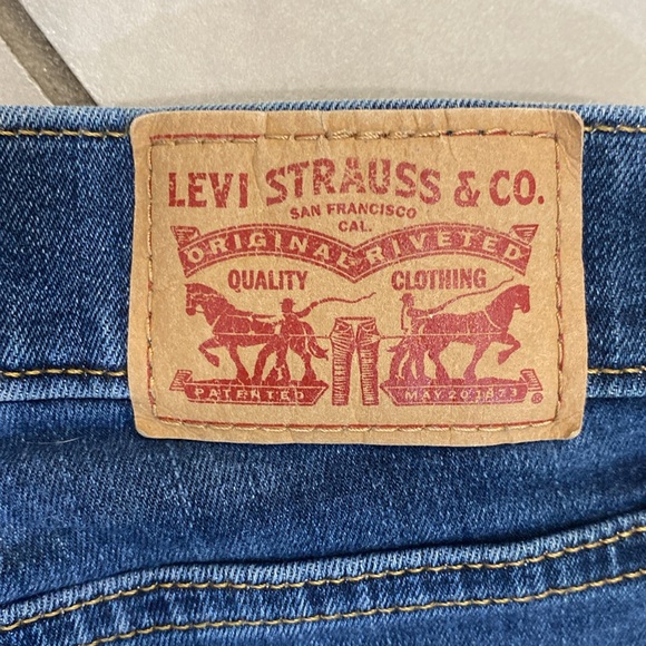 Levi’s  311 Shaping Skinny Jeans Size 28 - Picture 8 of 9
